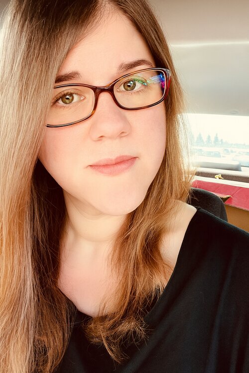 Portrait of Lauren Leppert